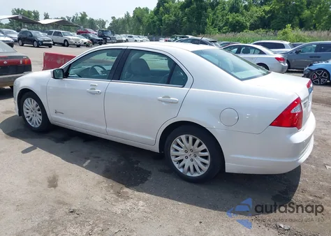 2011 Ford Fusion Hybrid из США, поврежденный, VIN 3FADP0L30BR255243